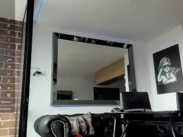 Chaturbate Free Porn Cam of pretur_crubaa