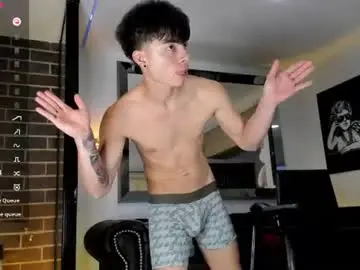 Chaturbate Live Sex Cam of pretur_crubaa