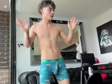 Chaturbate Sex Chat of pretur_crubaa