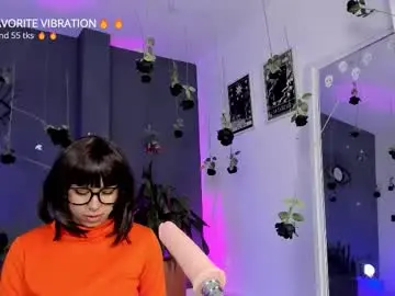 Chaturbate Free Live Porn of ravenwitch_