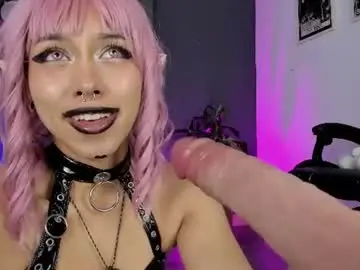 Chaturbate Live Porn of ravenwitch_