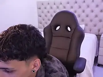 Chaturbate Live Porn of jhoanleandro