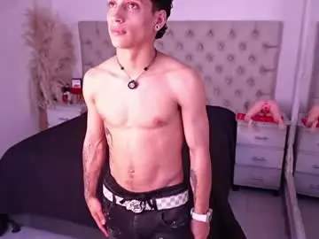 Chaturbate Live Sex Cam of jhoanleandro