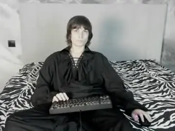 Chaturbate Free Live Porn of lazydarkknight