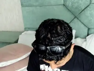 Chaturbate Sex Cam of nicolaikarav