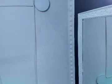 Chaturbate Live Sex Cam of nicolaikarav
