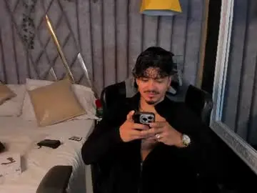 Chaturbate Watch Live Sex Cams of nicolaikarav