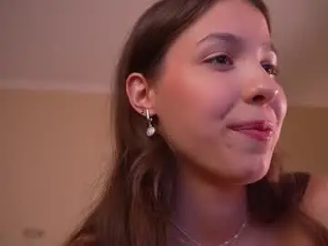 Chaturbate Adult Video Chat of wanda_robinson