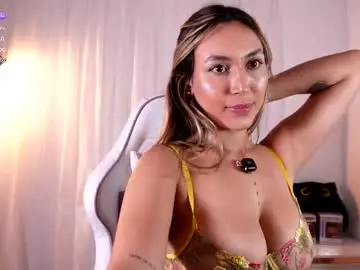 Chaturbate Live Sex Cam of ashley2004_