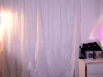 Chaturbate Live Sex Cam of ashley2004_