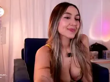 Chaturbate Nude Webcam of ashley2004_