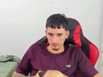 Chaturbate Live Sex Cam of daniel_443