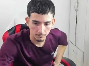 Chaturbate Live Porn of daniel_443