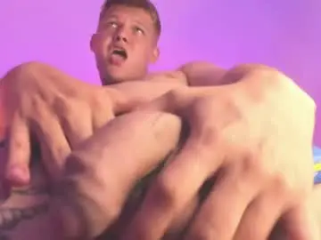 Chaturbate Adult Video Chat of izan_02