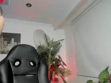 Chaturbate Best live sex cam show of laila_angel