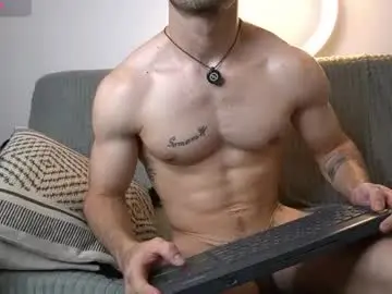 Chaturbate Live Sex Cam of salvatoredamon7