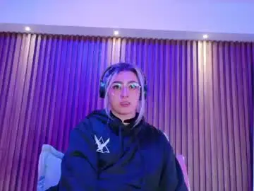 Chaturbate Nude Webcam of gabyrose9