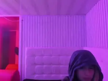 Chaturbate Live Sex of mantis_wine