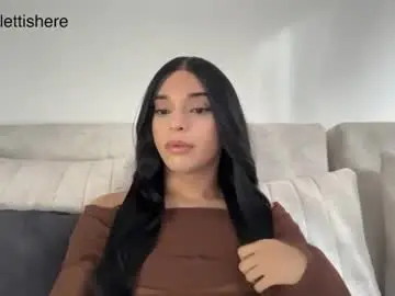 Chaturbate Live Sex Cam of scarlett_is_here