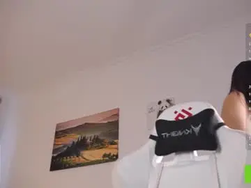Chaturbate Live Porn of adeles_vibes