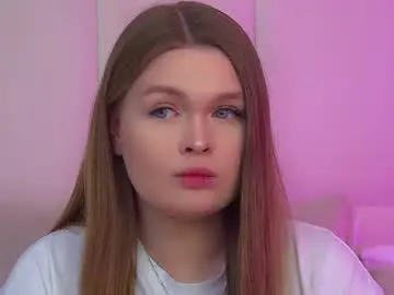 Chaturbate Live Sex Cam of crystallyons