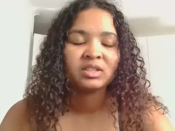 Chaturbate Free Live Porn of exclusivecourtney