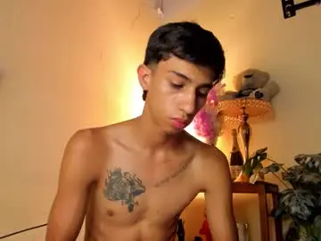 Chaturbate Sex Chat of lucian_davii