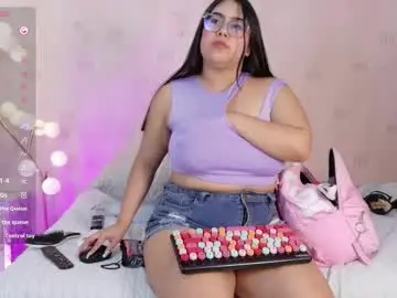 Chaturbate Best live sex cam show of curvybuffgirl