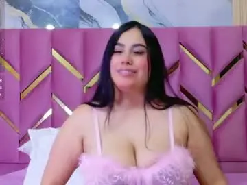 Chaturbate Sex Cam of curvybuffgirl