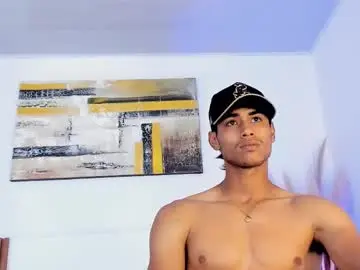 Chaturbate Best live sex cam show of zander_2120