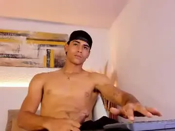 Chaturbate Nude Webcam of zander_2120