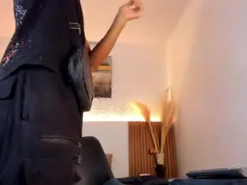 Chaturbate Free Live Porn of zander_2120