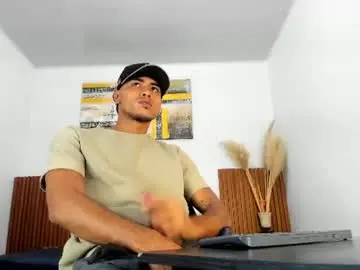 Chaturbate Adult Webcam of zander_2120