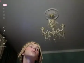 Chaturbate Live Sex Cam of kudi_j
