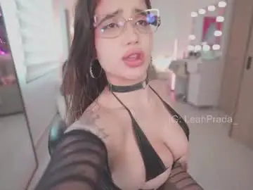 Chaturbate Adult Webcam of leahprada_