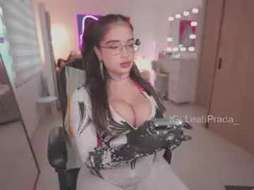 Chaturbate Live Sex of leahprada_