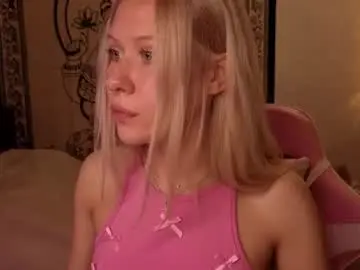 Chaturbate Watch Live Sex Cams of pureeangel