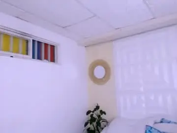Chaturbate Adult Webcam of dina_mcry