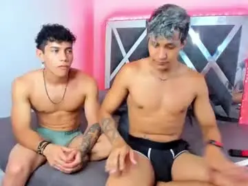 Chaturbate Free Porn Cam of robertmiller21
