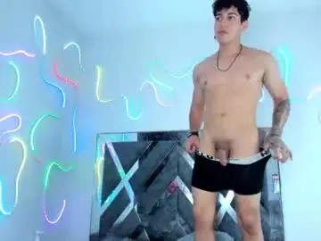 Chaturbate Adult Video Chat of robertmiller21