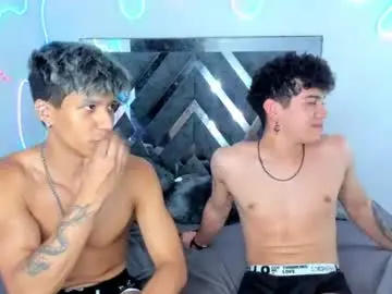Chaturbate Free Porn Cam of robertmiller21