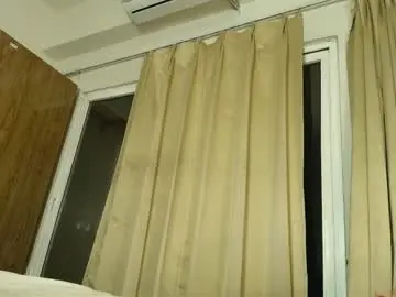 Chaturbate Live Sex Cam of shanayakapoor