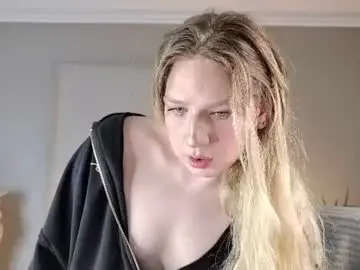 Chaturbate Live Sex Cam of jes_solar