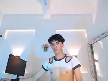 Chaturbate Adult Webcam of jullian_ricci