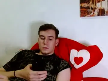 Chaturbate Watch Live Sex Cams of magic_fantasy77