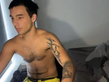 Chaturbate Nude Webcam of native_boy2