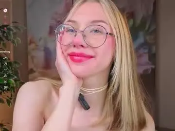 Chaturbate Live Sex Cam of odelyncure