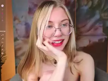 Chaturbate Live Sex Cam of odelyncure