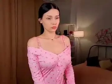 Chaturbate Watch Live Sex Cams of odelyncure