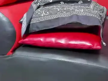 Chaturbate Private Sex Chat of blow2job_lat